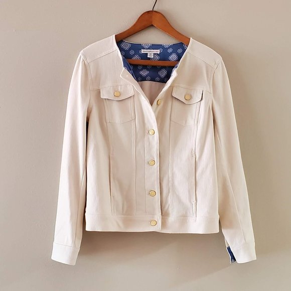 Isaac Mizrahi Jackets & Blazers - Isaac Mizrahi collarless White Jacket, Xs